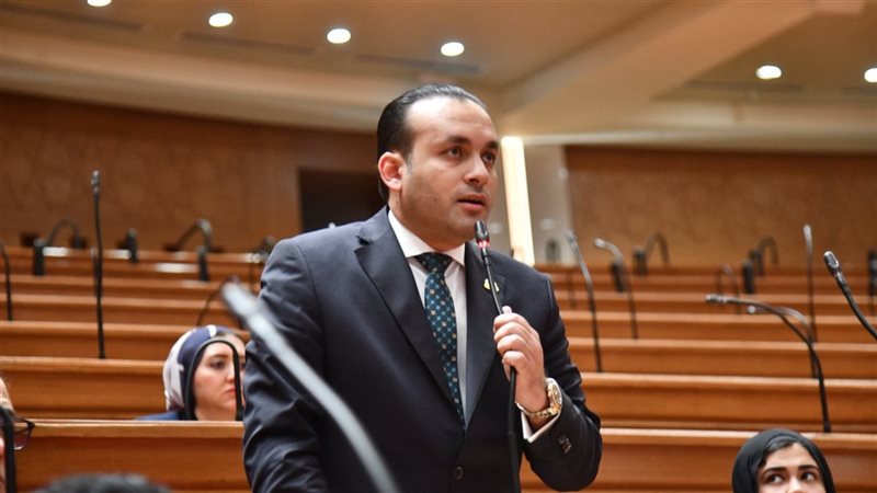 عمرو فهمي 