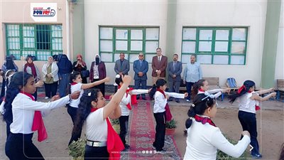  قبيصي: يكرم المعلمين المتميزين بمدرسة المحمدية ويشيد بالحصص النموذجية بالفيوم