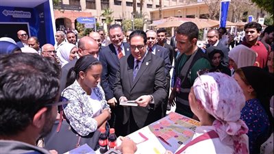جامعة القاهرة: طب قصر العيني تحتضن فعاليات الملتقى التوظيف والتدريب