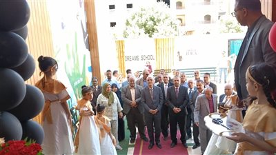 فعاليات المعرض الأول فى مدارس دريمز بقنا الجديدة بحضور وكيل وزراة التعليم 