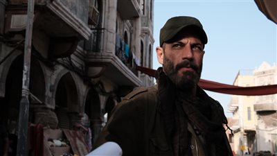 رابع أعماله العالمية .. تفاصيل مشاركة نيقولا معوض في مسلسل Hostage