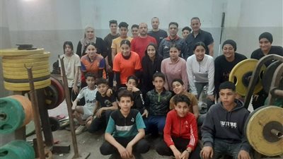 متابعة تدريبية لمشروع الموهبة والبطل الأوليمبي لرفع الأثقال بدمياط