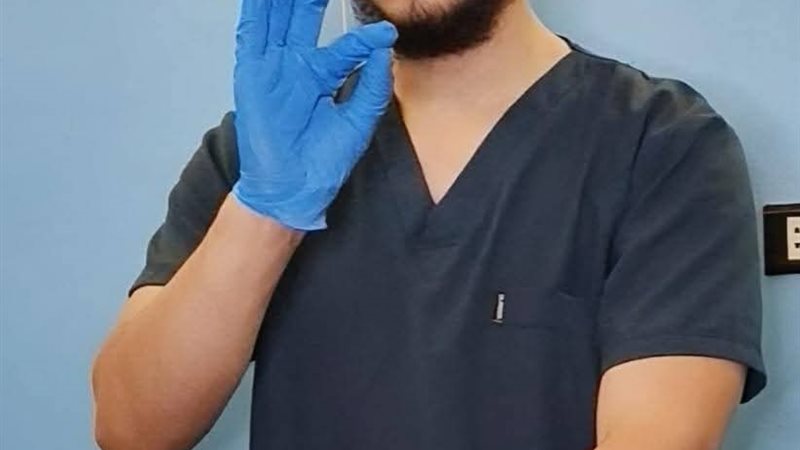 طالب كلية علوم الرياضة