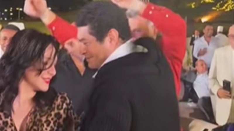 سلاف فواخرجي وباسم