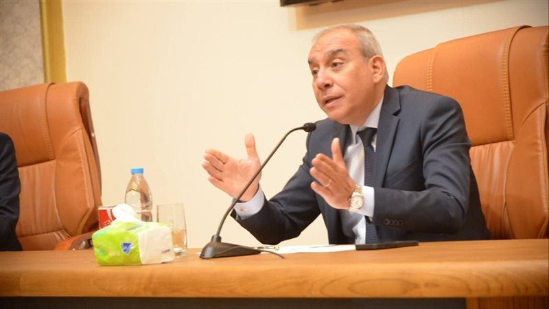 السفير علاء بوسف
