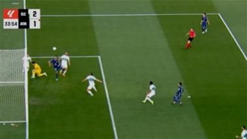  أتلتيكو مدريد وإلتشي