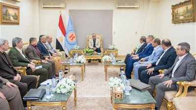 جمبلاط يتفقد 