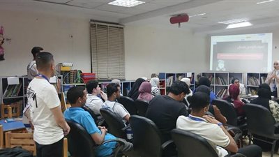 محافظ أسيوط: أنشطة متكاملة بمكتبة مصر العامة لتنمية مهارات الشباب 