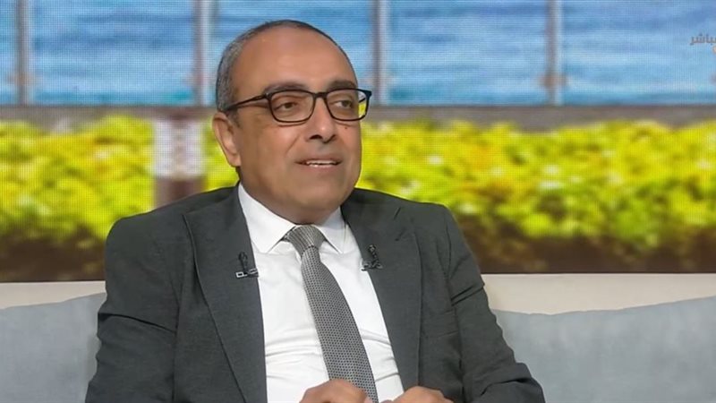 الدكتور هشام فاروق