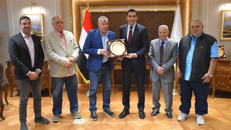 وزير الرياضة
