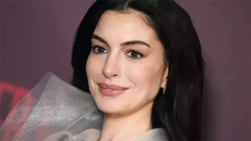 آن هاثاواي
