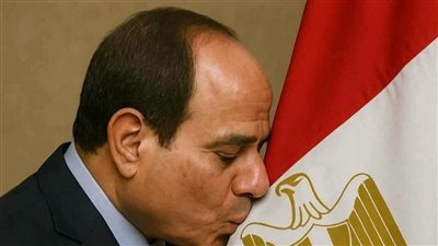 خطوة فارقة في مسيرة استرداد الأرض.. نقيب الإعلاميين يهنئ الرئيس السيسي بذكرى تحرير سيناء