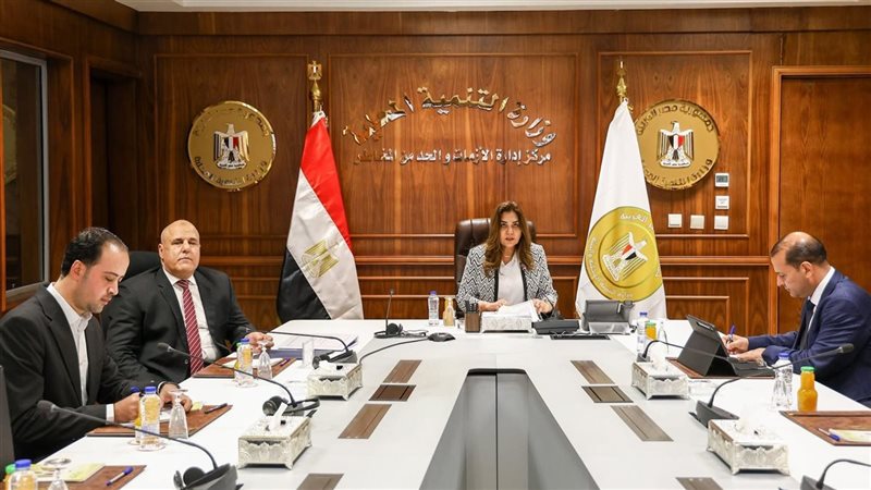 منال عوض تتابع موقف