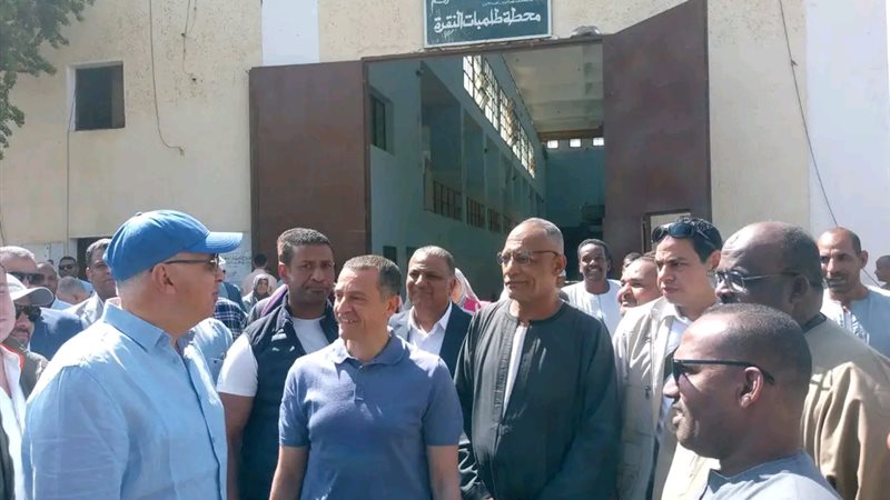 وزير الري ومحافظ