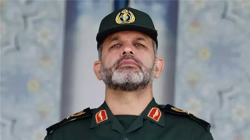 أحمد وحيدي قائد الحرس