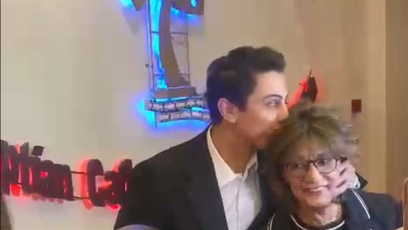 سماح أنور ونجلها