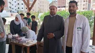إقبال ملحوظ على حملة التبرع بالدم بمشاركة الأوقاف بدمياط الجديدة