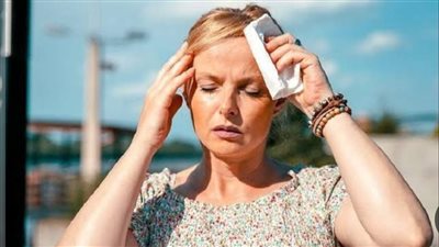     لماذا تشعر النساء بإرهاق أكبر في الطقس الحار؟ الأسباب العلمية