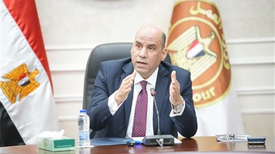 وزير العمل: الإعلام شريك أساسي في نقل جهود الدولة وتعزيز الوعي بالإنتاج