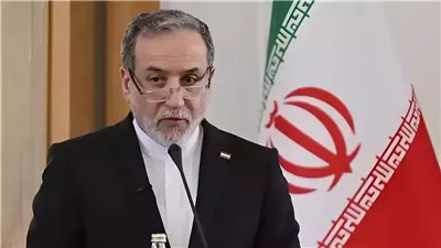 وزير الخارجية الإيراني: الحوار بين طهران والخليج السبيل الوحيد لضمان الاستقرار