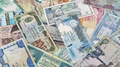تحديث لحظي.. أسعار العملات العربية اليوم مقابل الجنيه المصري