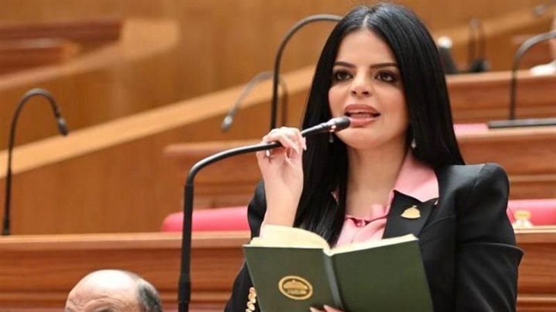  النائبة زينب بشير
