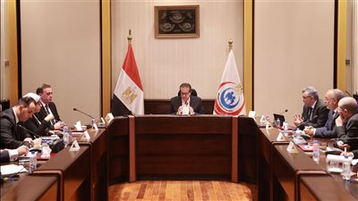 وزير الصحة يتابع تنفيذ «مستشفى النيل للأطفال» بمدينة النيل الطبية