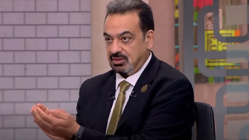 الدكتور حسام عبد