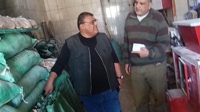 حملات تموينية مكثفة بدمياط تسفر عن تحرير 70 محضرًا متنوعا
