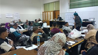 التنمية المحلية تطلق برامج لريادة الأعمال الزراعية في أسيوط وسوهاج وقنا