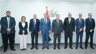 رئيس هيئة الرقابة المالية: 55% من المستثمرين الشباب يقودون الثقافة المالية