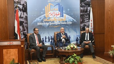 «الوطنية للصحافة» تفتتح مركز أخبار اليوم للبحوث والدراسات