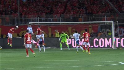 أهداف وملخص مباراة الأهلي وبيراميدز الشوط الأول في الدوري المصري 2025-26