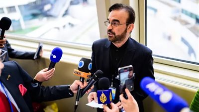 اشتباك بين مسؤولين أمريكيين وإيرانيين خلال مؤتمر الأمم المتحدة للأسلحة النووية