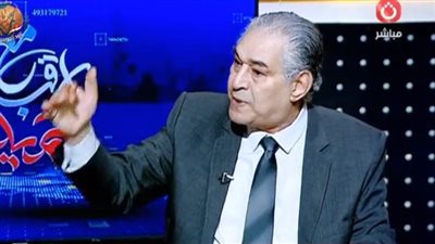 ياسر علي ماهر يكشف كواليس مكالمة مفاجئة من عادل إمام: «قالي إنت مسخرة»