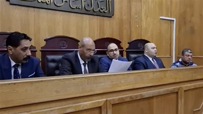 الحبس 3 سنوات لطبيب نساء لتعديه على مرضاه بالدقهلية 