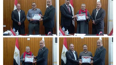 تكريم أبطال مدرسة منشأة هديب ببني سويف بعد إحباط محاولة تسلل وسرقة
