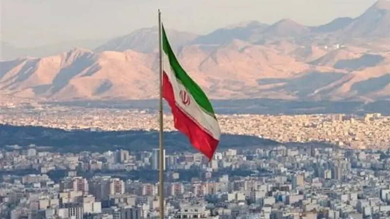 إيران