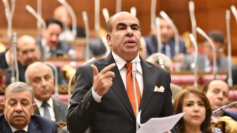  ياسر الهضيبي