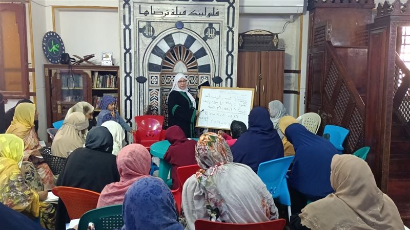 دروس محو الأمية بالمساجد