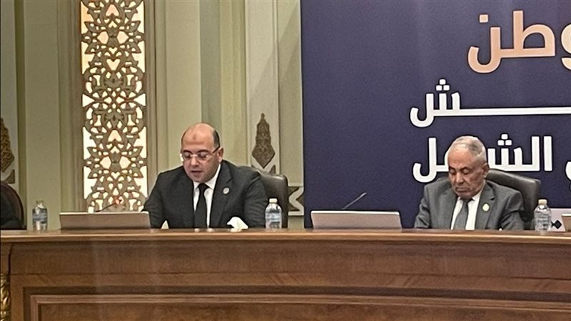 العطيفي 