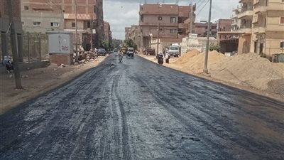 محافظ الغربية يتابع رصف طريق سنباط – شرشابة بمركز زفتى ضمن الخطة الاستثمارية
