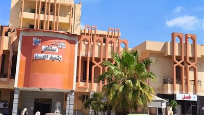 تغيبوا عن العمل بدون اذن إحالة 67 من العاملين بمستشفى رشيد العام للتحقيق 
