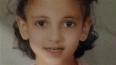من حضن المتسولة إلى دار الرعاية.. رحلة طفلة سيدي بشر المفقودة منذ 14 عامًا