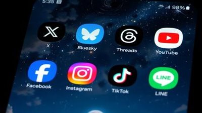 اليابان تفرض قيود عمرية على استخدام وسائل التواصل الاجتماعي