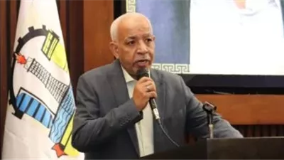 رئيس اتحاد عمال مصر: العمل والإنتاج أساس الجمهورية الجديدة 