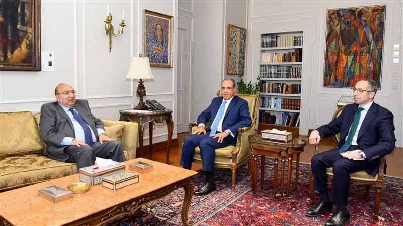 وزير الخارجية