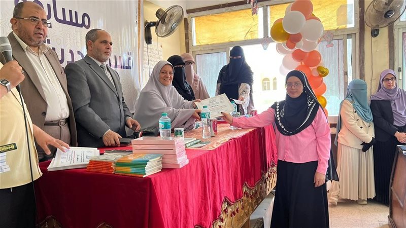 تكريم الفائزات بمسابقة
