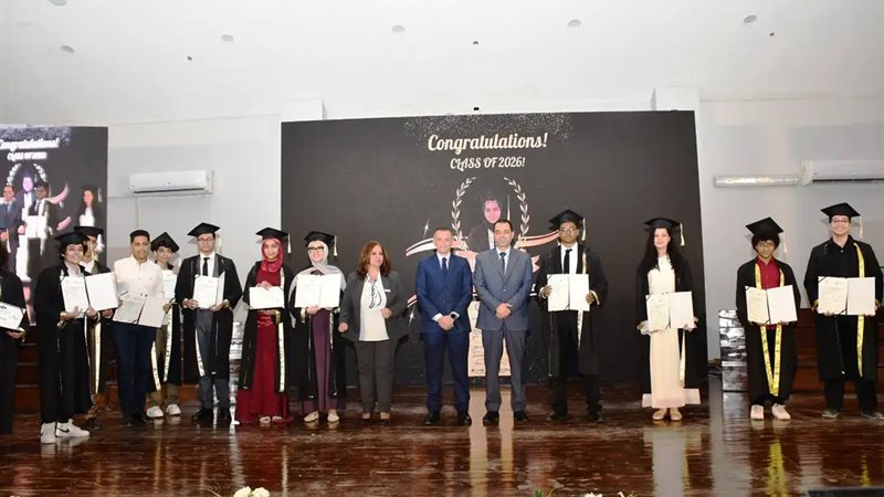محافظ أسوان يشهد