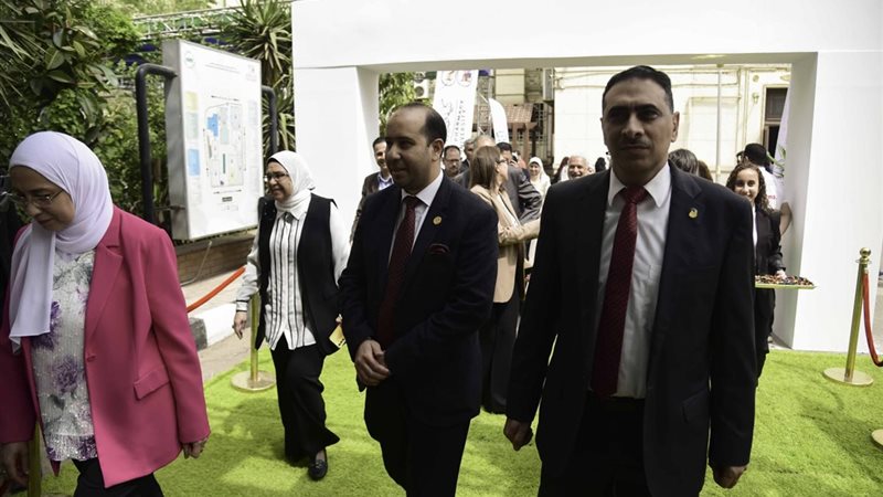 الدكتور ياسين رجائي